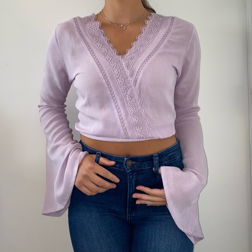 XS lilac, bell sleeves, lace detail top from Polly & Esther